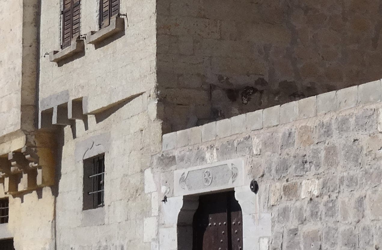 Eltemur Evi