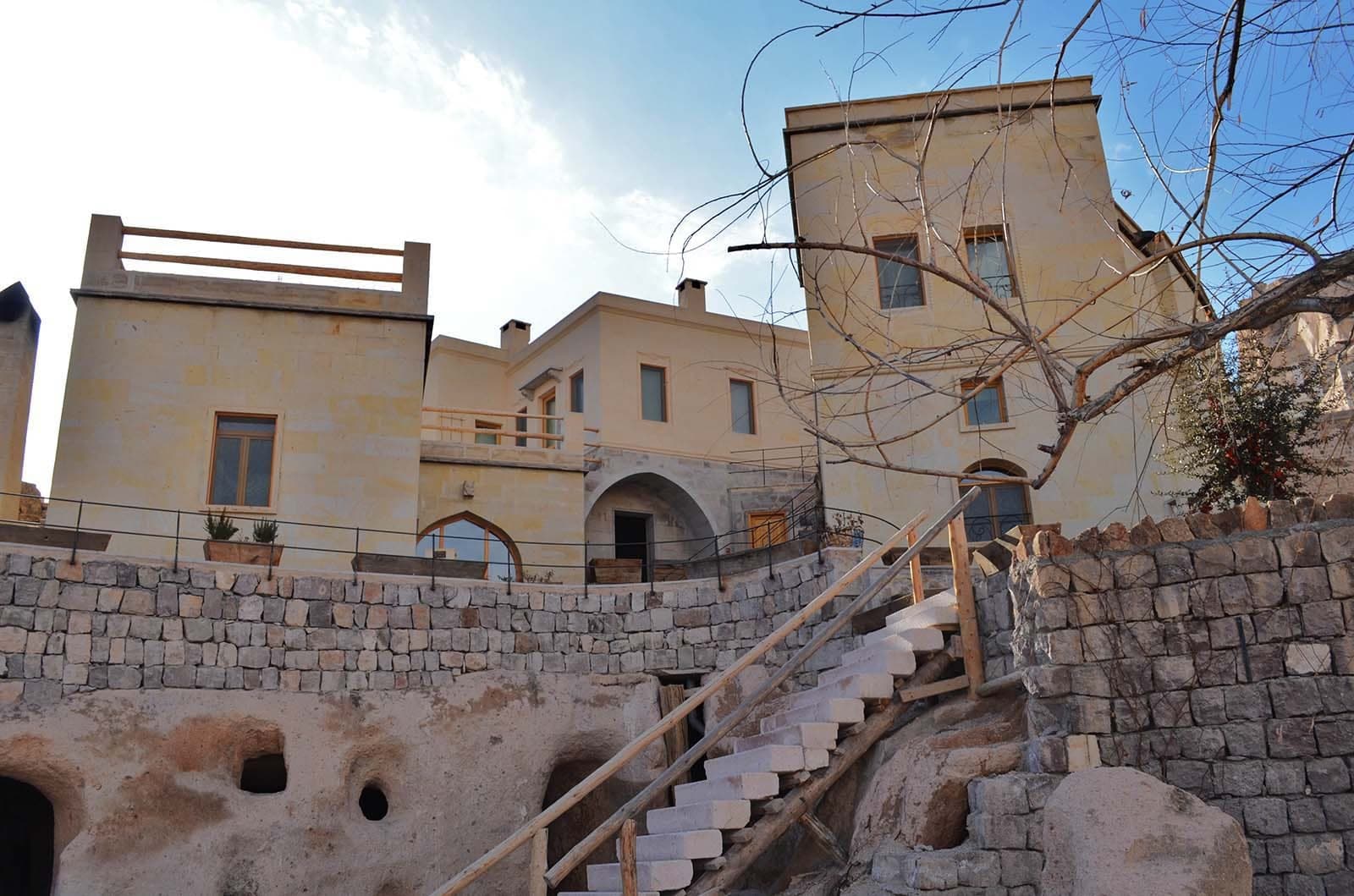Tıraz Konak