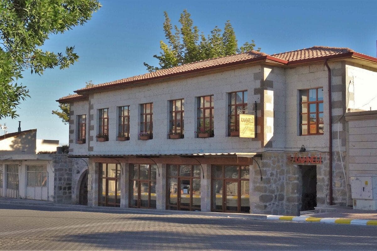 Uçhisar Kadın Evi